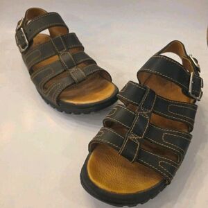 NIKE Men's ACG Air Leather Sz 10 Fisherman Sandals VTG Dadcore Rugged Outdoors